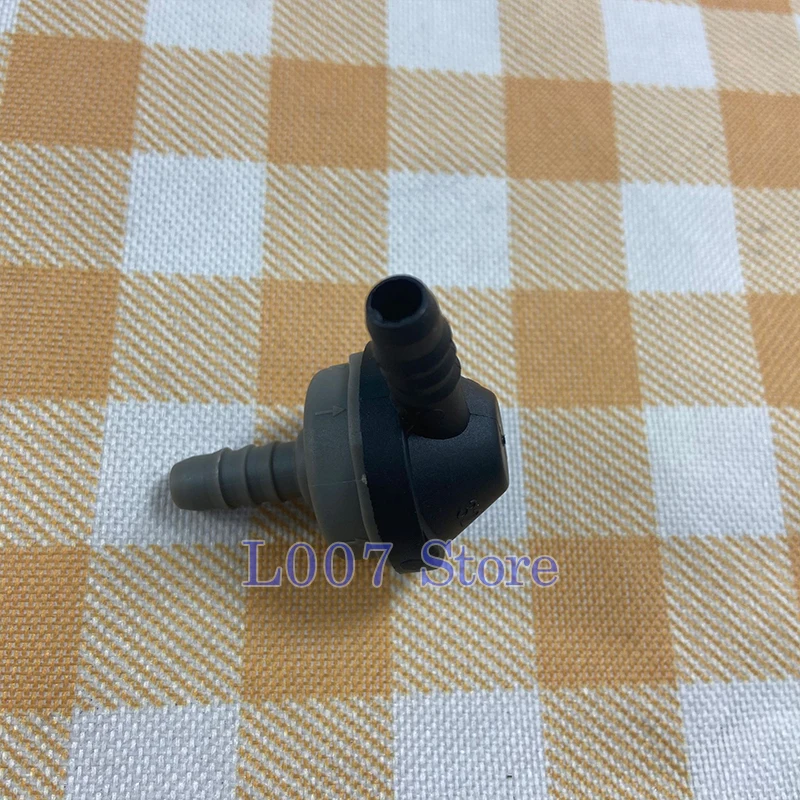 Good NO: 55568437 Intake Manifold One-Way Check Valve Engine Exhaust Valve Cover PCV For Chevrolet- Cruze Buick- Excelle-GT
