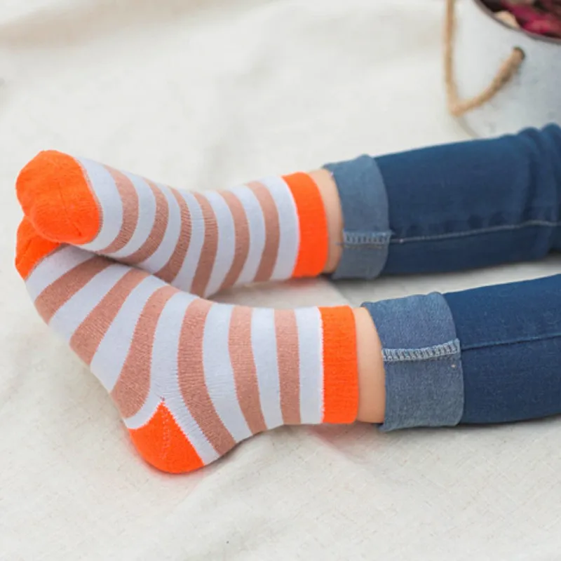 Детские носки 5 пар/упак. для маленьких мальчиков платье для девочек в полоску, Носки с рисунком, комплект для подростков, хлопковое зимнее теплое носки-тапочки гетры