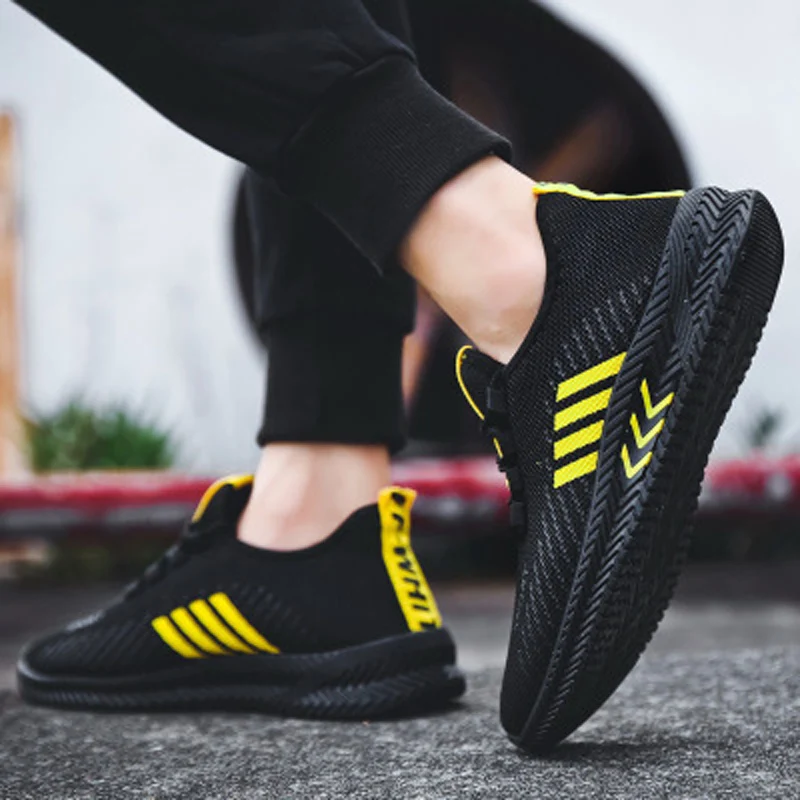 Running Shoes For Men Sneakers Breathable Mesh Outdoor Sport Shoes Wear-resistant Men Casual Upper Sneakers Male Sport Shoes