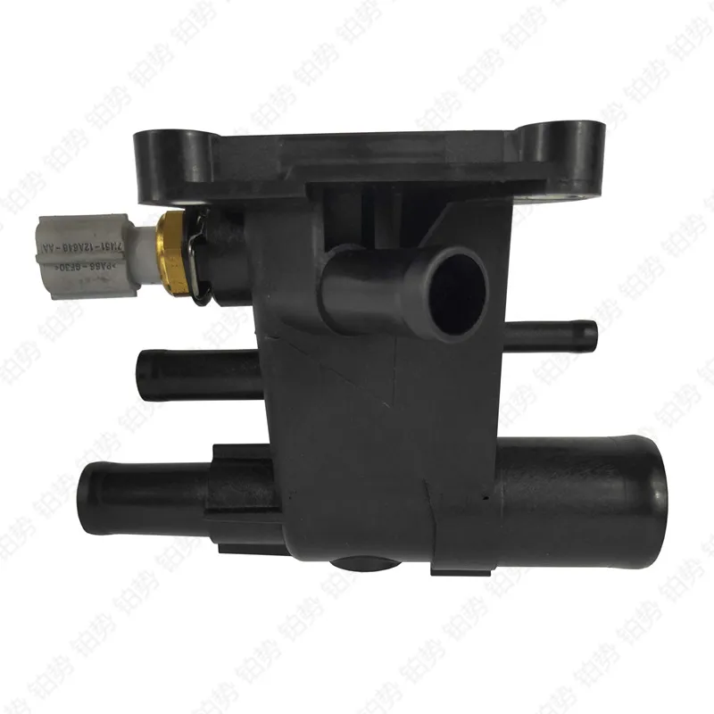 

Car Engine thermostat three five-way seat 2010vol voS80 V60 XC60 V70 Water temperature sensor on the water pipe socket adapter