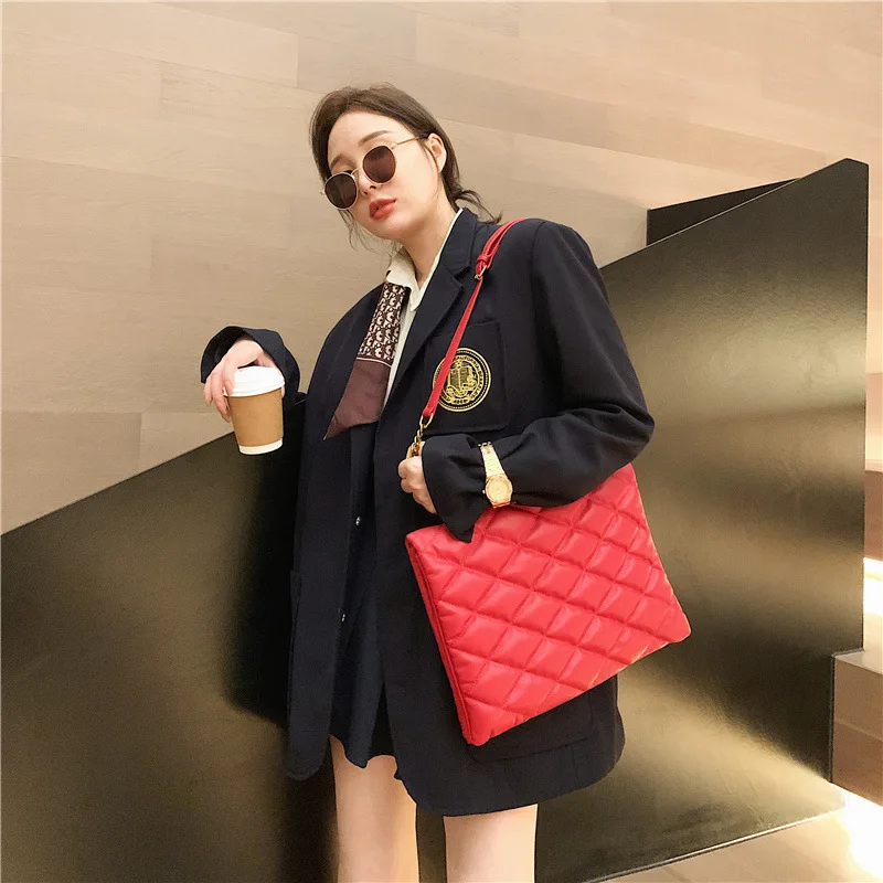 

Women's large bags are popular in the fall of 2020, the new trendy rhombus fashion single shoulder Korean version of the wild
