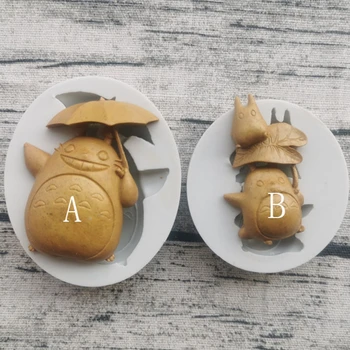 

2pcs Cartoon Anime Cat Silicone Fondant Mould Cake Sugarcraft DIY Chocolate Mold
