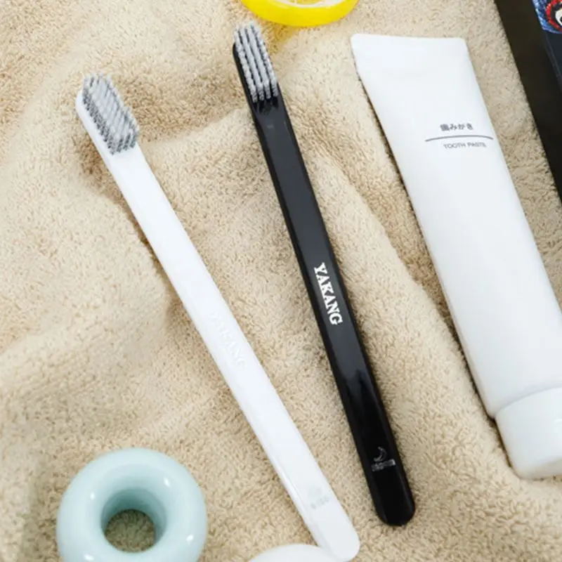 2Pcs/Set Minimalist Adult Couples Black White Toothbrush with Extra Soft Bamboo Charcoal Bristles for Sensitive Gums Oral Care