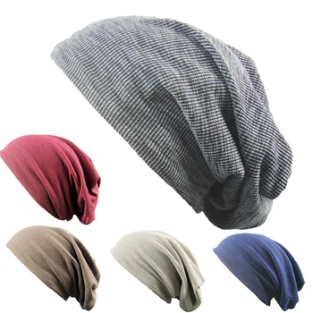 

Necks and hats are all made of pure-color Street leisure fashion headgear