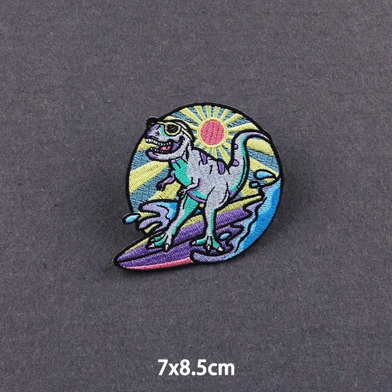 PUNK Animal Shark DIY Fusible Patches For Clothing Iron On Embroidered Patch For Clothes Dinosaur Bear Stickers On Jacket Badges