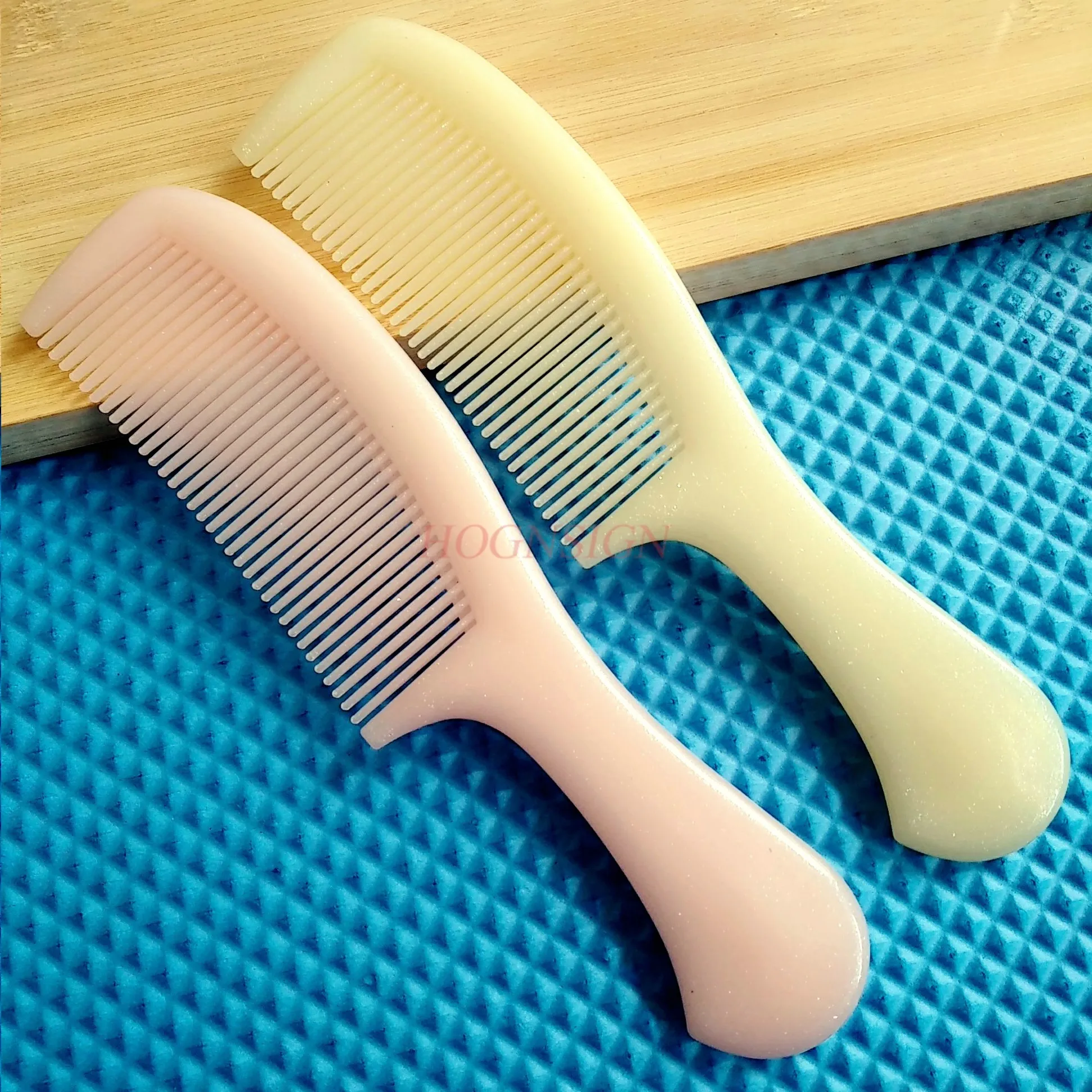 2pcs Middle tooth comb long hair thick hair perm curly hair luminous plastic comb - Цвет: no2