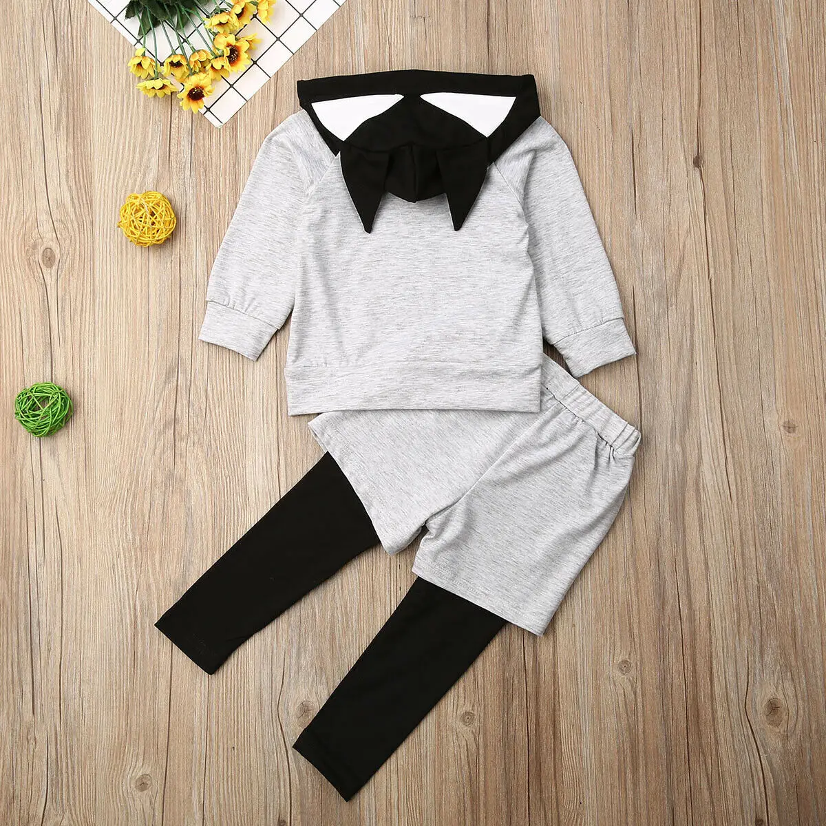 Новинка, комплект одежды для маленьких мальчиков с длинными рукавами и капюшоном, серый топ, боди, штаны, осенний комплект