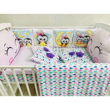 

Комплект в кроватку "Мультяшки в облаках" Комплекты в кроватку