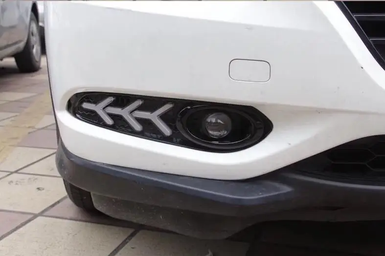 Подходит для Honda HRV HR-V VEZEL автомобиля DRL вождения Дневной ходовой светильник DRL с мигающим желтым поворотом противотуманная лампа реле Дневной светильник