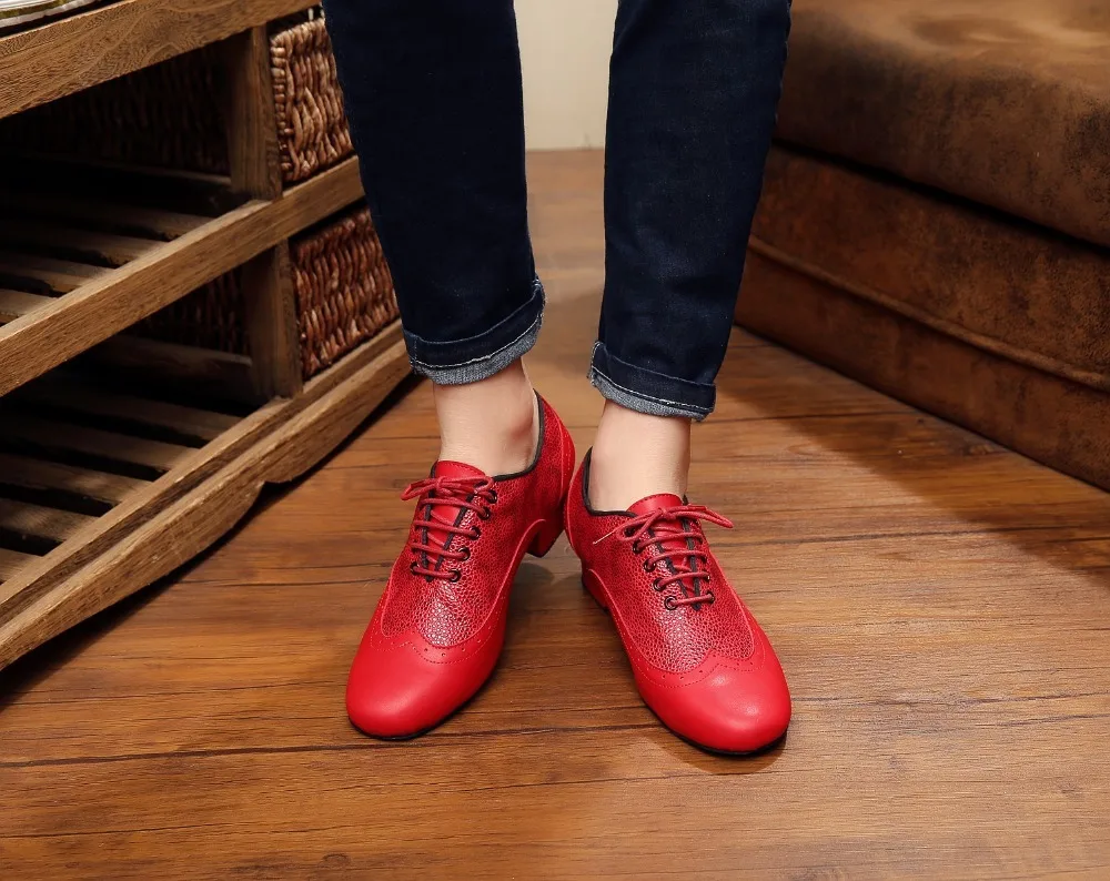 Men's Classic Ballroom Leather Dance Shoes Modern Dancing Shoes 4 cm Heel Height red color