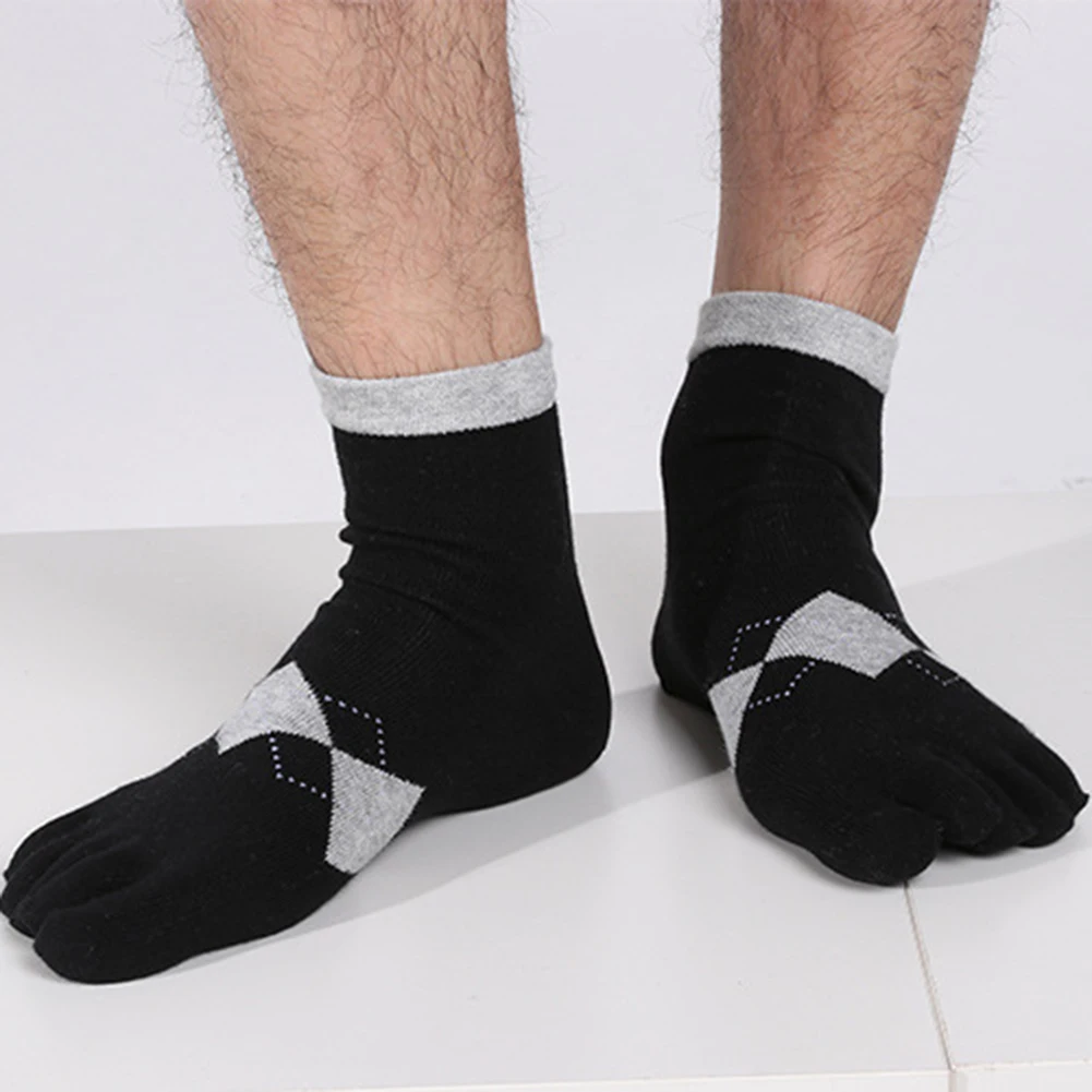 Men's Comfortable Five Fingers Toes Sports Soft Cotton Breathable Casual Socks