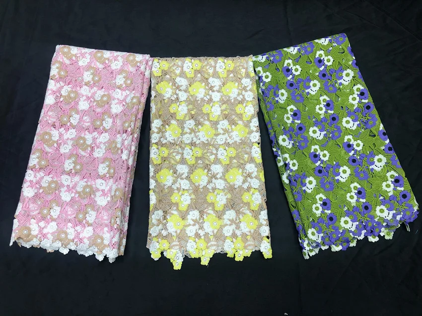 Nigerianischer Spitzenstoff im neuen Stil 2024, hochwertige Spitze, wasserlöslich, bestickt, modisch, weicher Spitzenstoff, 5 Yards – Detail 6