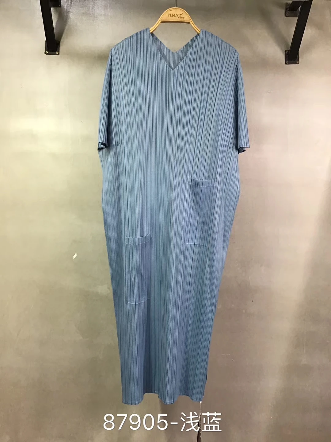 Горячая модное Miyake складное однотонное платье с коротким рукавом v-образным вырезом и карманами прямое платье