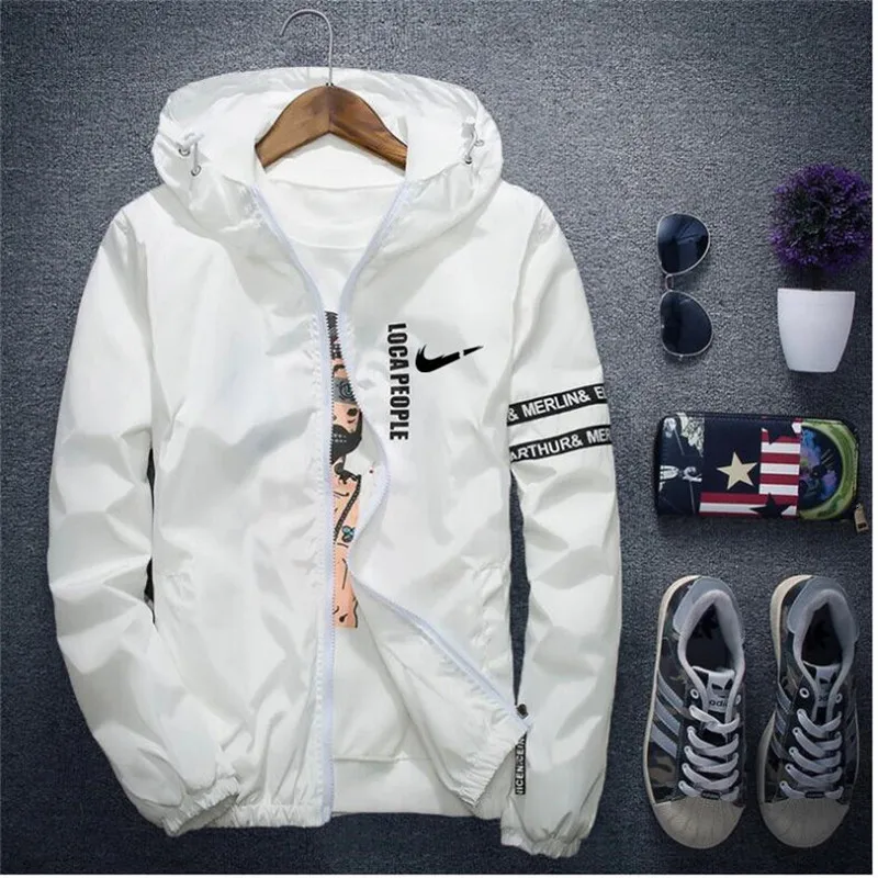 

New Spring Autumn Bomber Hooded Jacket Men Casual Slim Patchwork Windbreaker Jacket Male Outwear Zipper Thin Coat Brand Clothi