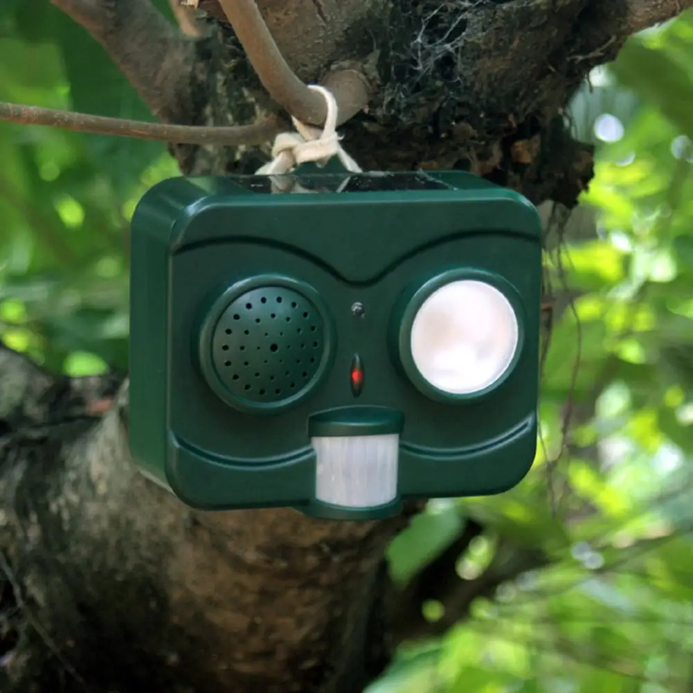 

Outdoor Solar ultrasonic animal control garden use LED flashing fox Bats Birds Dogs Cats Repeller Repellent