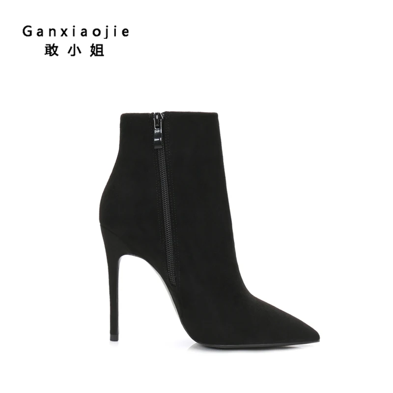 

2019 New Autumn Personality Fashion Mature Trend Ladies Martin Boots Sexy Sweet Wild Scrub Comfort Ladies Sandals