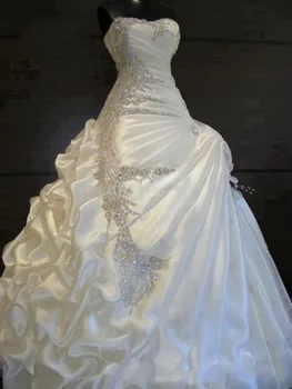 

Vintage A Line Wedding Dress 2020 Strapless Crystal Baded Ruffles Applique Bridal Gowns Lace-up Back vestido de noiva