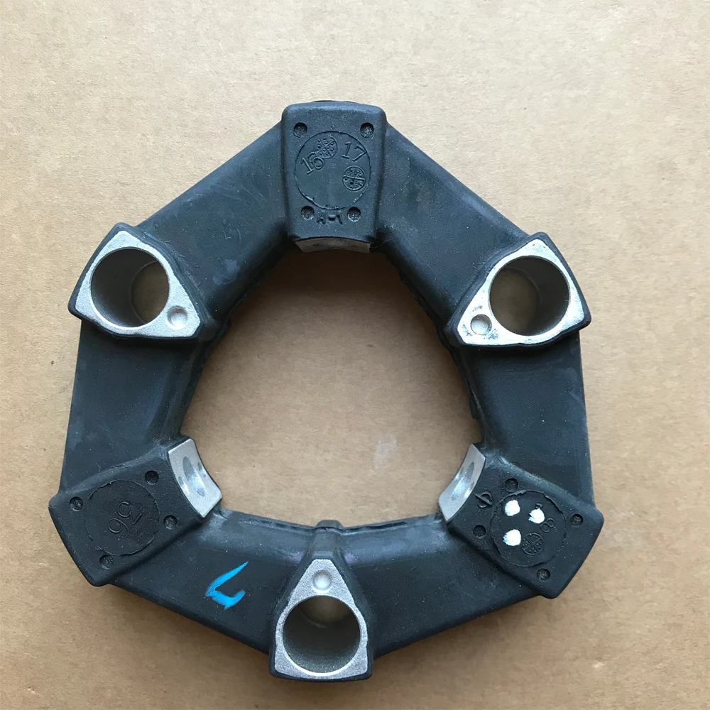 CENTAFLEX муфта Размер 8 Япония MIKIPULLEY(CF-A-008-S0-1360) PAT 778322 CENTA ANTRIEBE