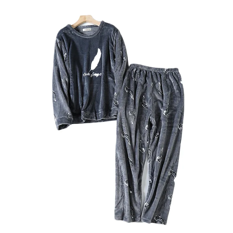 

One's Wish Feather Embroidered Coral Velvet Thick Pajamas Tracksuit Entity
