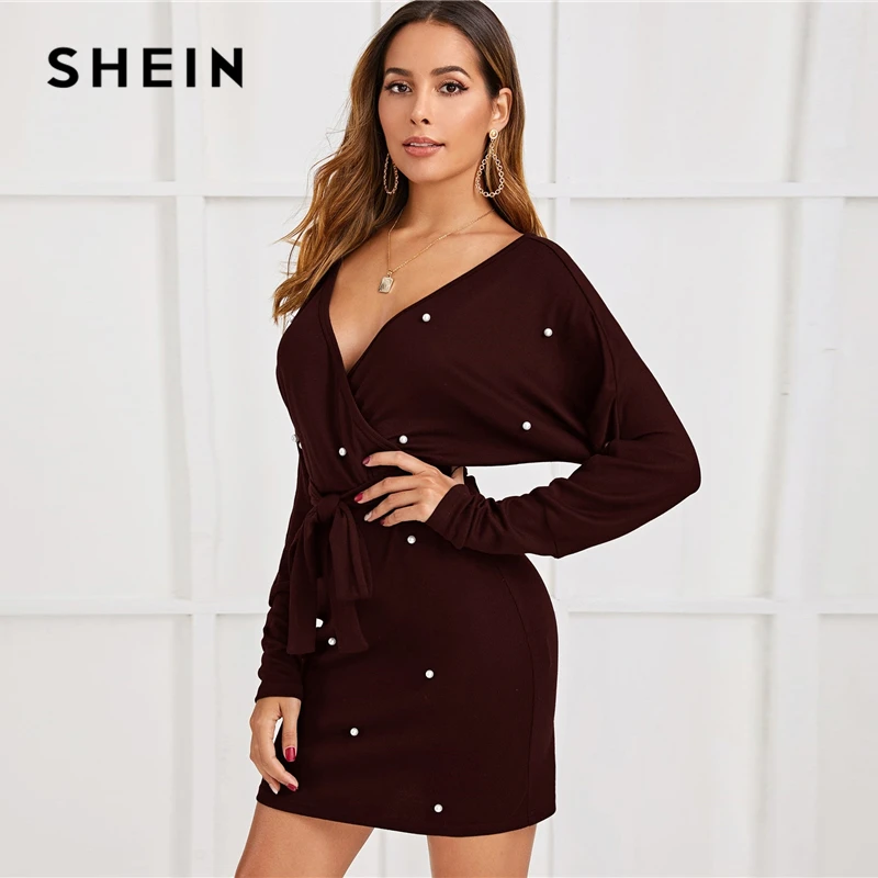 Günstige SHEIN Schwarz Tiefem v ausschnitt Perlen Perlen Belted Elegante Kleid Frauen 2019 Herbst Hohe Taille Batwing Hülse Wrap Bodycon Kleider