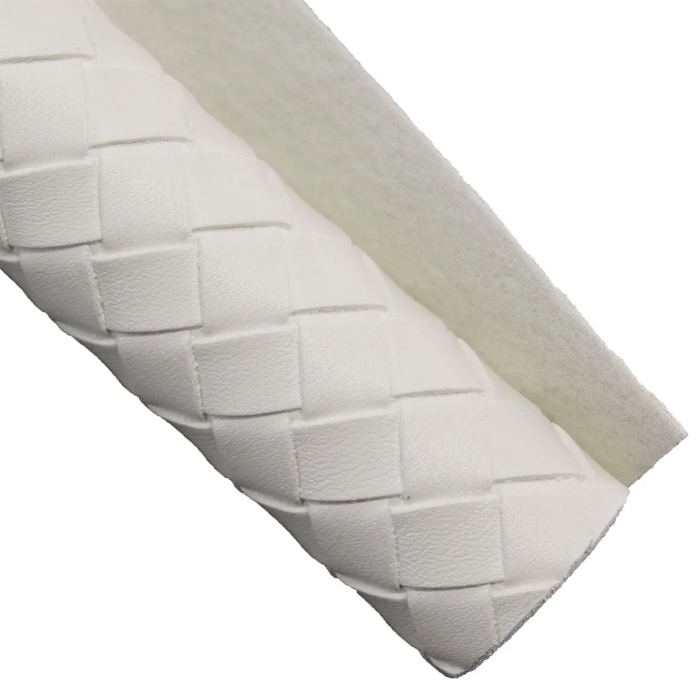 thumbnail image 1 of Tejido de lichi blanco con textura de diamante, suave y liso, de imitación de cuero sintético para decoración de bodas, manualidades de bricolaje H0624, 1 of 5