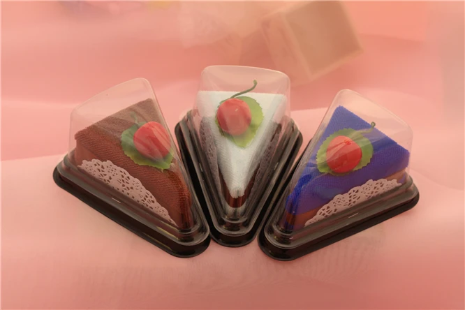 50pcs Cute Cake shape Packing Towel Bath Towel for Baby Soft Washcloth Face Towels Blanket Wedding Party Gifts Decoration