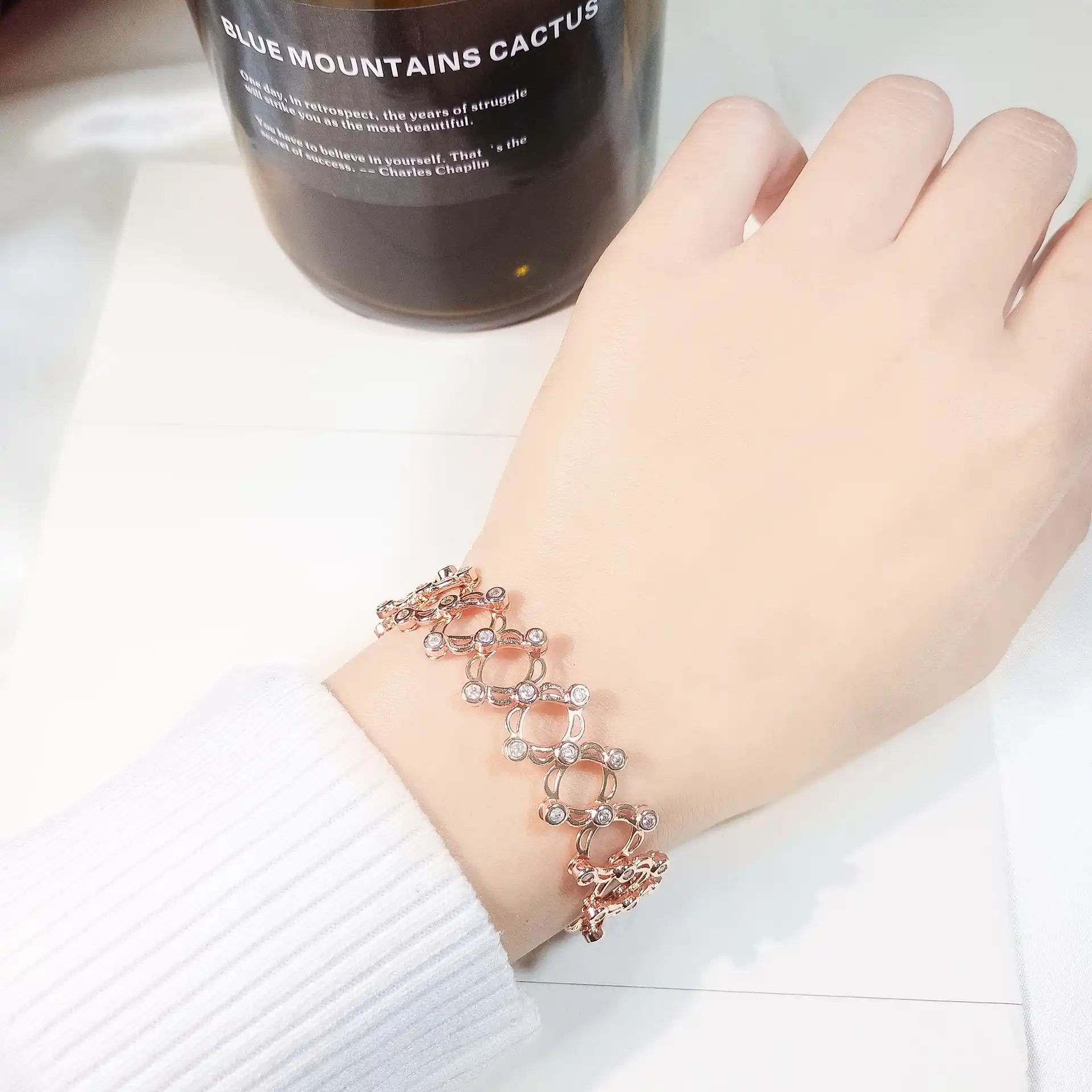 beautiful bracelet for girlfriend