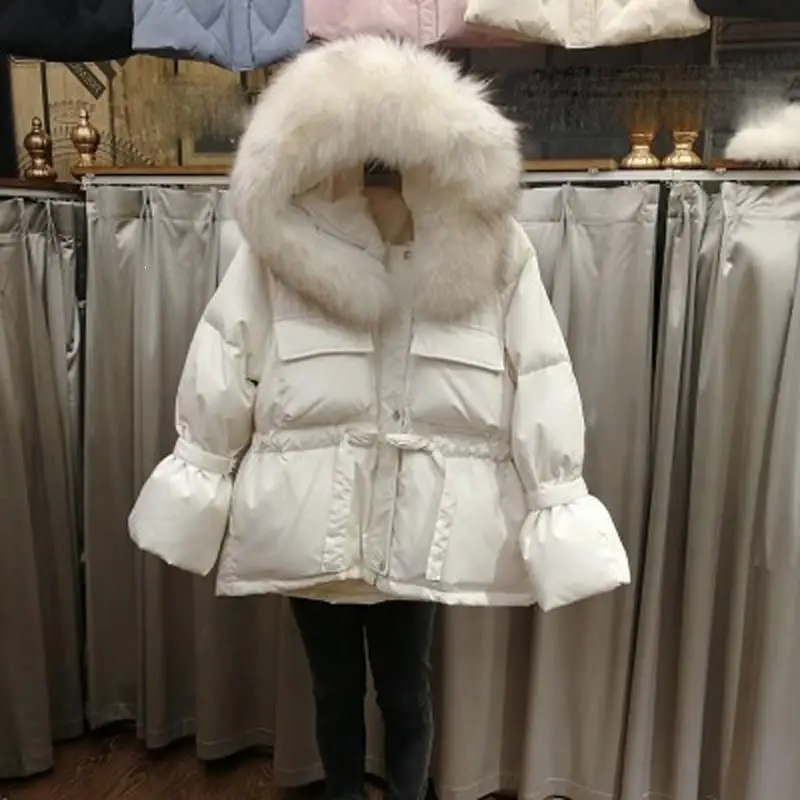 Большой натуральный мех енота с капюшоном зимняя куртка для женщин белая утка вниз короткие пальто Твердые толстые теплые парки на шнуровке зимнее пальто
