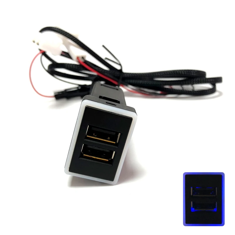 Автомобильное зарядное устройство с двумя usb портами синий светодиодный адаптер