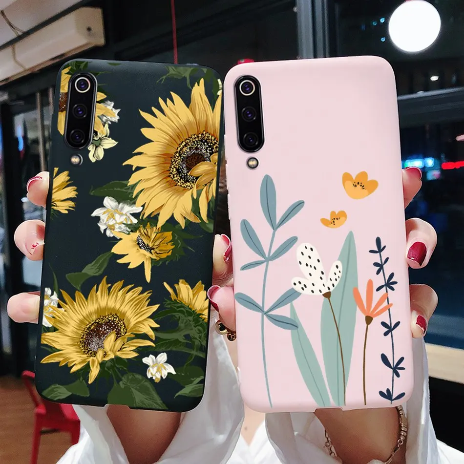 Sunflower Silicone Love Heart Cute Phone Case – Fashionable Protective Cover