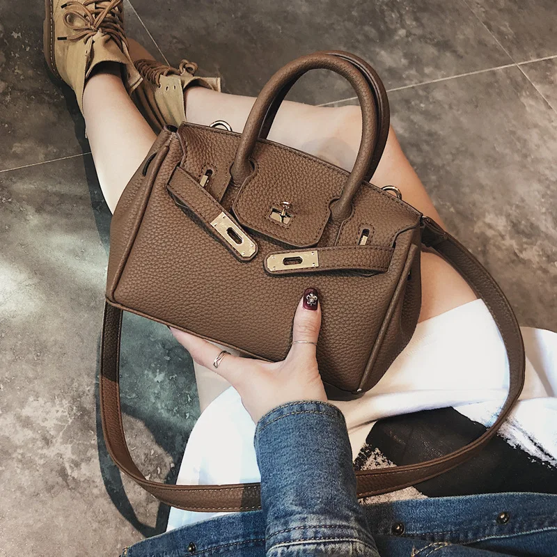 

New Retro Ladies Flip Fashion Shoulder Bag Crossbody Bag PU Leather Handbag Ladies Crossbody Bag Wallet