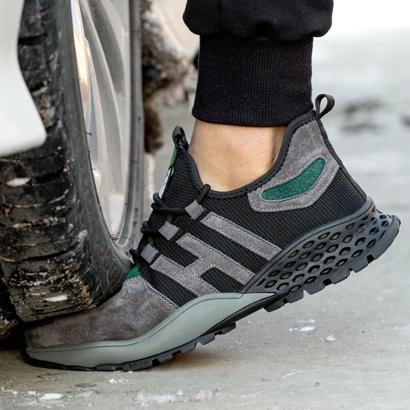 Рисунок 6 - Мужские рабочие кроссовки