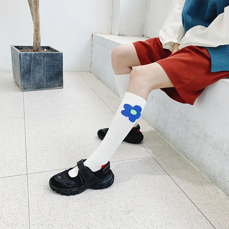 Элегантные ветрозащитные Цветочные Носки для женщин, осенне-зимние прямые носки без пятки для женщин, милые цветочные носки с узором