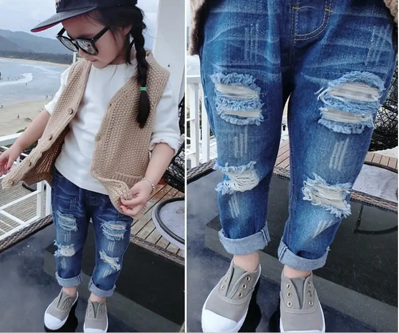kids' wear Korean version of ripped jeans for boys and girls