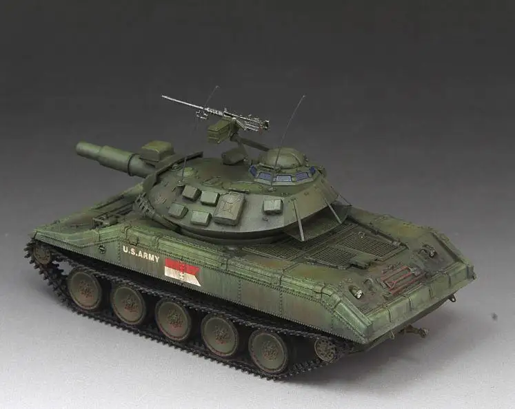 S-MODEL США M551 Sheridan Light Tank 1/72 Готовая модель танк