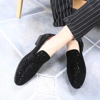 

Explosion models large size fashion classic brand designer men's pointed personality shoes rhinestones tide men's shoes