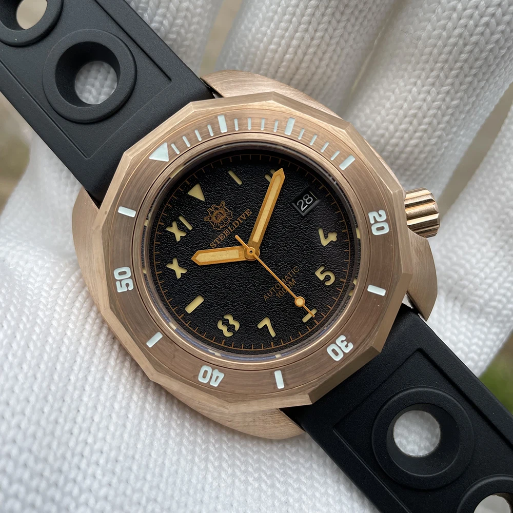 2022 STEELDIVE Bronze Wristwatch SD1946S 1000M Waterproof Fire Pattern Black Surface Unique Design Dive Watch Spot Free Shipping sd1949s bronze wristwatch steeldive top brand vintage copper fire pattern dial 200m water resistant sapphire glass classic watch