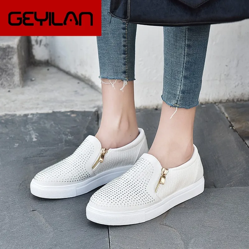 

Spring Shoes Women Crystal Slip On Flat Loafers Zipper Embossed leather Ladies Glitter Platform Fashion Female Moccasins 2020 op