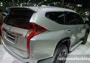 

For Pajero V73 Spoiler 2016-2018 Mitsubishi V73 Pajero Spoiler WDK ABS plastic Material Car Rear Wing Color Rear Spoiler