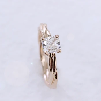 

10k 14k Rose gold 0.6ct 5mm Cushion Moissanite Ring DEF Color VVS1 Wedding Engagement Ring For Women