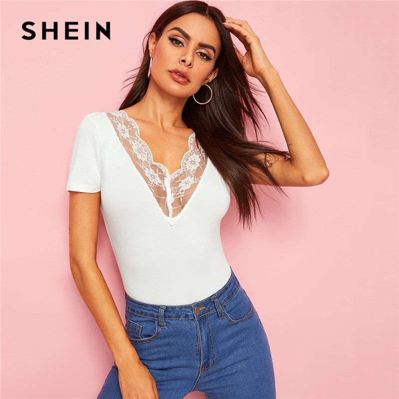SHEIN Сексуальная футболка с двойным v образным вырезом и кружевной отделкой