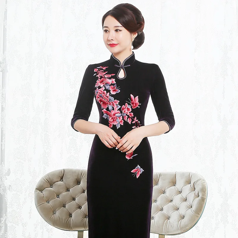 

2019 Rushed High Quinceanera 2020 Autumn Outfit New Pleuche Cheongsam Long Improved Old Runway Fashion Festival Mother-in-law