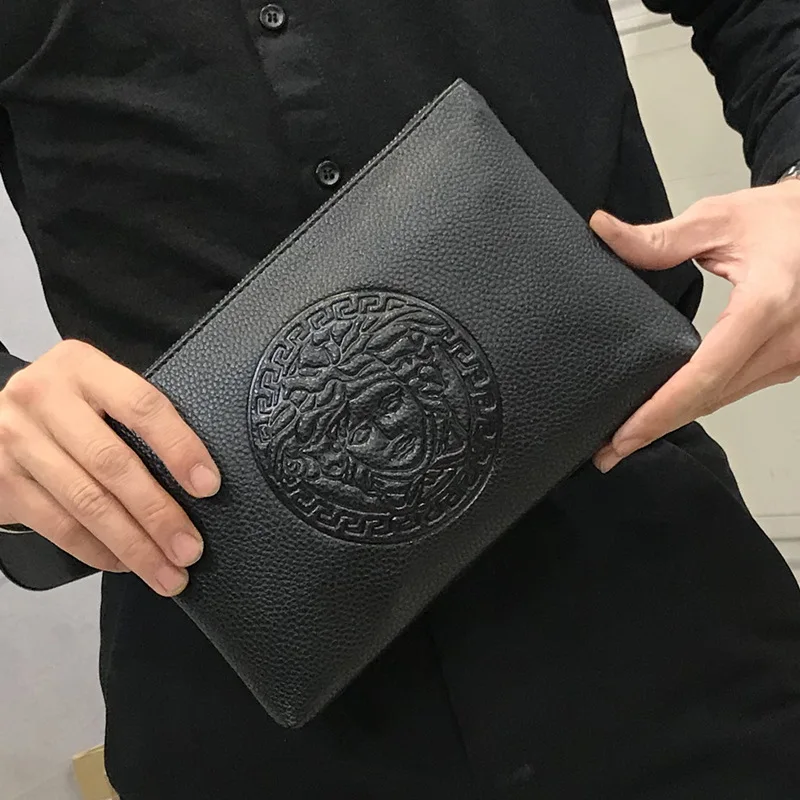 

/New Style Soft Leather Men's 2019 Medusa Handbag Letter Strapless Clutch Zipper Carrying Briefcase Fashion