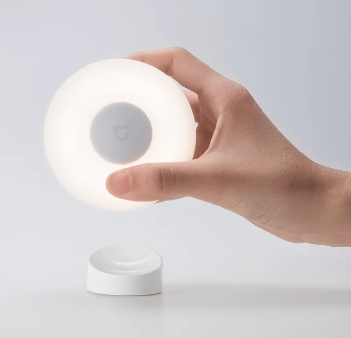 Xiaomi Mijia светодиодный индукционный ночник 2 лампы Регулируемая яркость инфракрасный умный датчик человеческого тела с магнитной основой - Цвет: Белый
