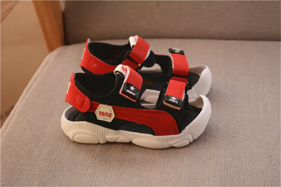 Summer Baby Boys Girls Shoes Kids Beach Sandals for Boys Soft Leather Bottom Non-Slip Closed Toe Safty Shoes Children Shoes