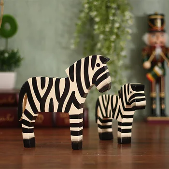 

Nordic Wooden Horse Ornament Crafts Cute Creative Miniature Animals Figurines Children's Room Decor Gifts for Children MM60XBJ