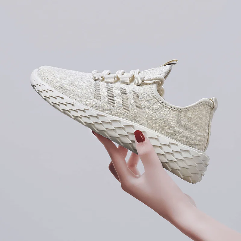 

Women's Punched Sheet Surface Sports Footwear Trendy Shoes 2019 Trending Little Hedgehog End Fly Woven Coconut Shoes