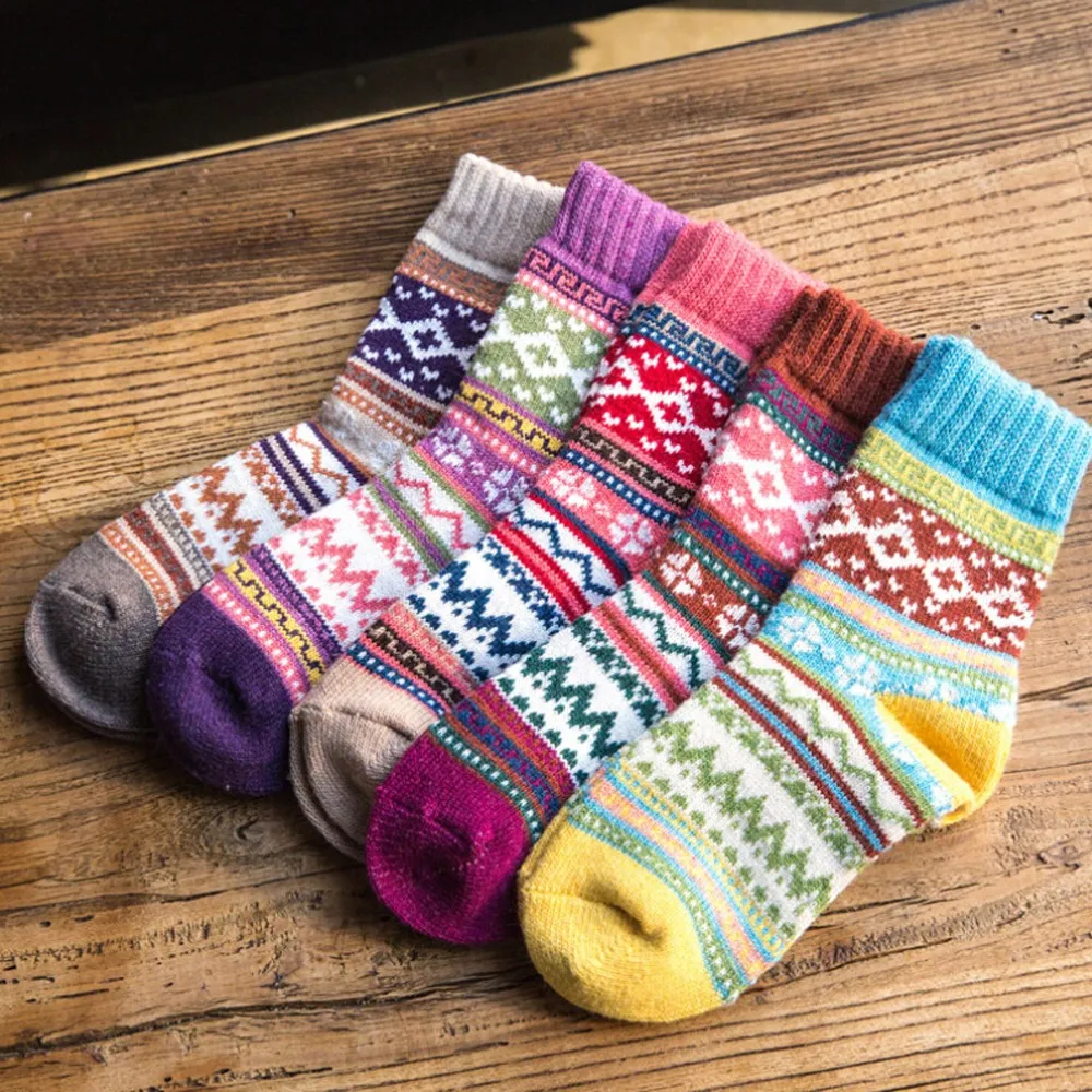 Кашемировые носки в этническом стиле, женские винтажные зимние мягкие теплые толстые вязаные шерстяные носки с геометрическим принтом, забавные Повседневные носки