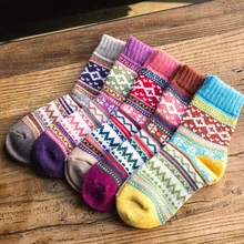 Кашемировые носки в этническом стиле, женские винтажные зимние мягкие теплые толстые вязаные шерстяные носки с геометрическим принтом, забавные Повседневные носки