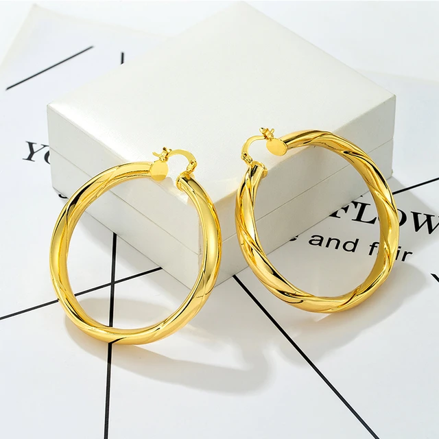 Buy Gold Hoop Earrings Online in India | Diamond Hoop Earrings for Women